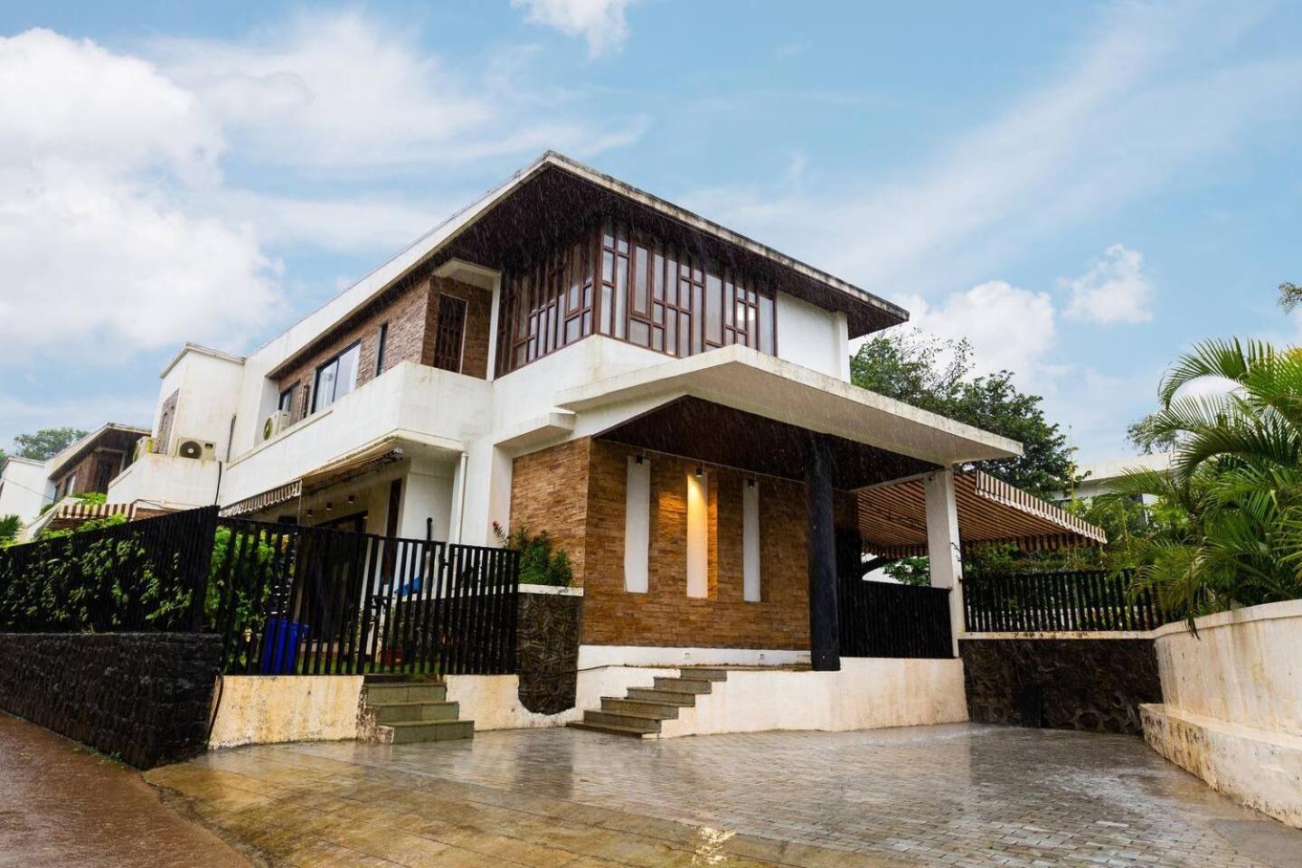 Tipsy Turtle 47 Villa Лонавала Екстериор снимка